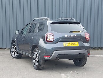 Used Dacia Duster 2023 for sale - 77896914: Photo