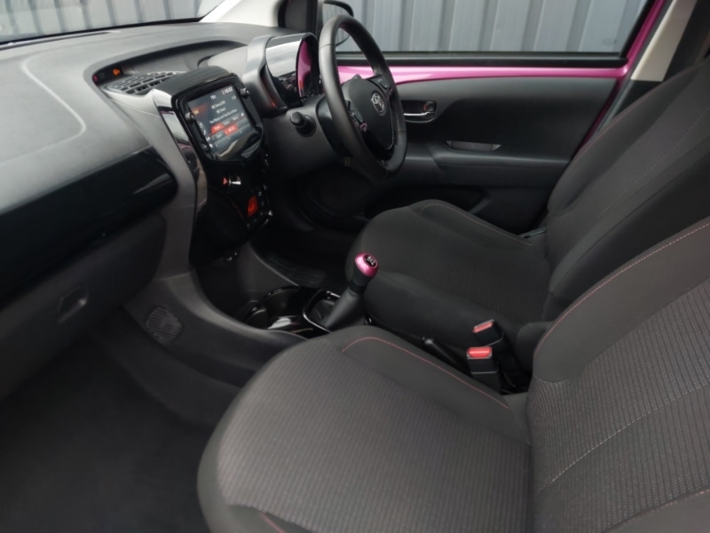 Used Toyota AYGO 2019 for sale - 76150543: Photo 5