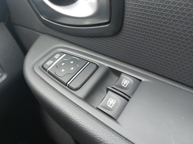 Used Renault Clio 2018 for sale - 77992513: Photo 13