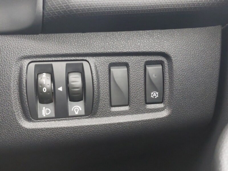 Used Renault Clio 2018 for sale - 77992513: Photo 17