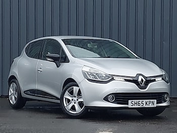 Used Renault Clio 2015 for sale - 76135017: Photo