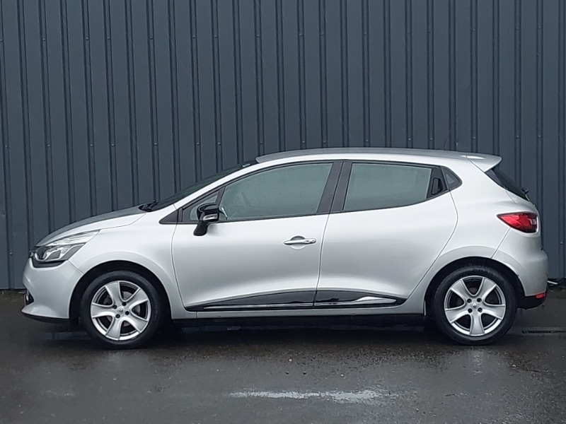 Used Renault Clio 2015 for sale - 76135017: Photo 4