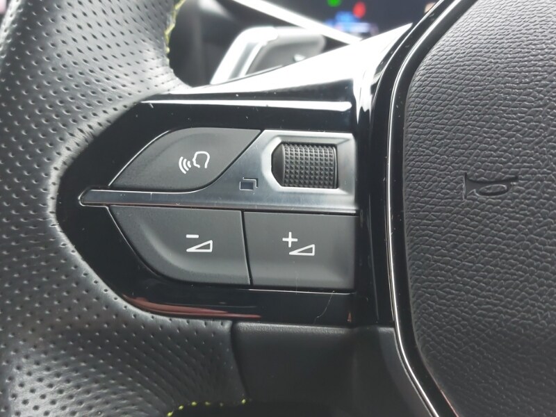 Used Peugeot 2008 2023 for sale - 78093908: Photo 14