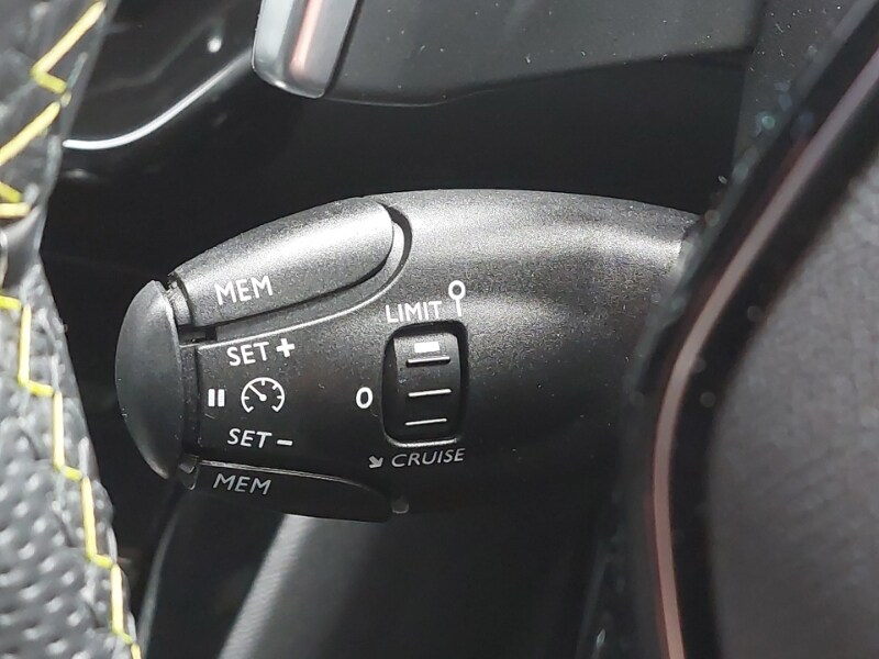 Used Peugeot 2008 2023 for sale - 78093908: Photo 16