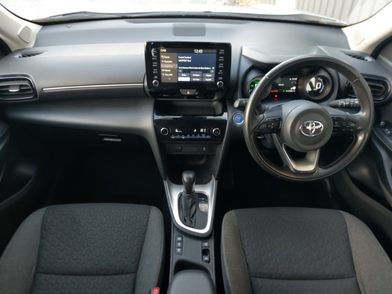Used Toyota Yaris Cross 2022 for sale - 77771626: Photo 2