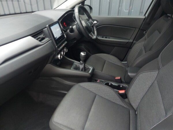 Used Renault Captur 2022 for sale - 76199178: Photo 5