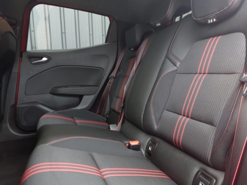 Used Renault Clio 2023 for sale - 76726424: Photo 6