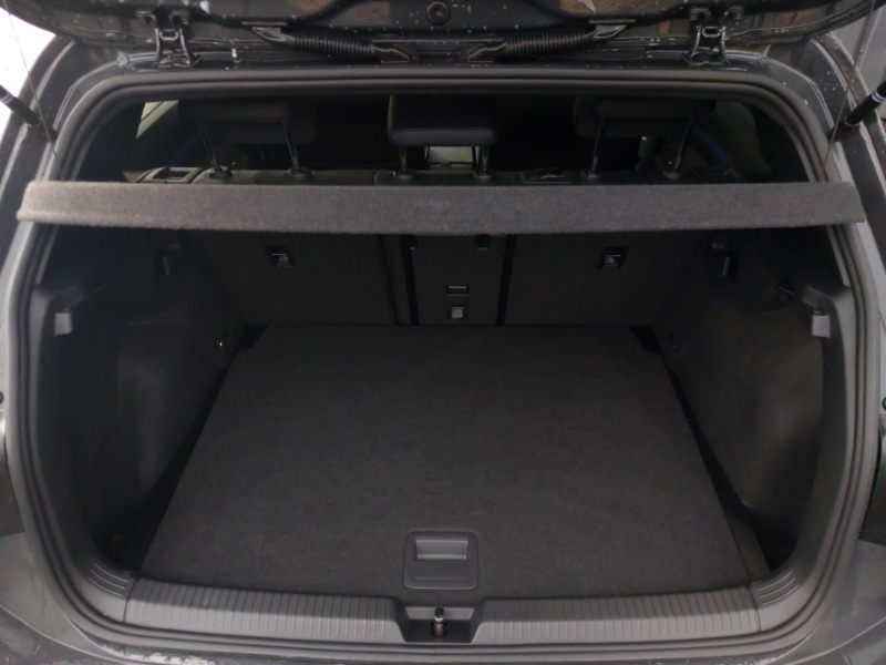 Used Volkswagen Golf 2024 for sale - 76456166: Photo 8