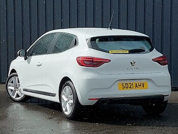 Used Renault Clio 2021 for sale - 75939685: Photo