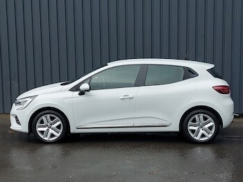 Used Renault Clio 2021 for sale - 75939685: Photo