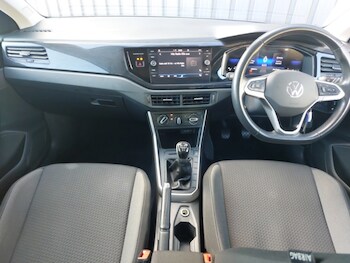 Used Volkswagen Polo 2023 for sale - 78023035: Photo