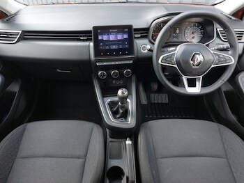 Used Renault Clio 2021 for sale - 78756832: Photo