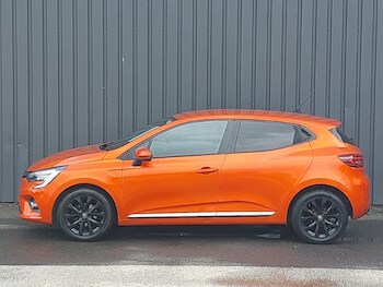 Used Renault Clio 2021 for sale - 78756832: Photo