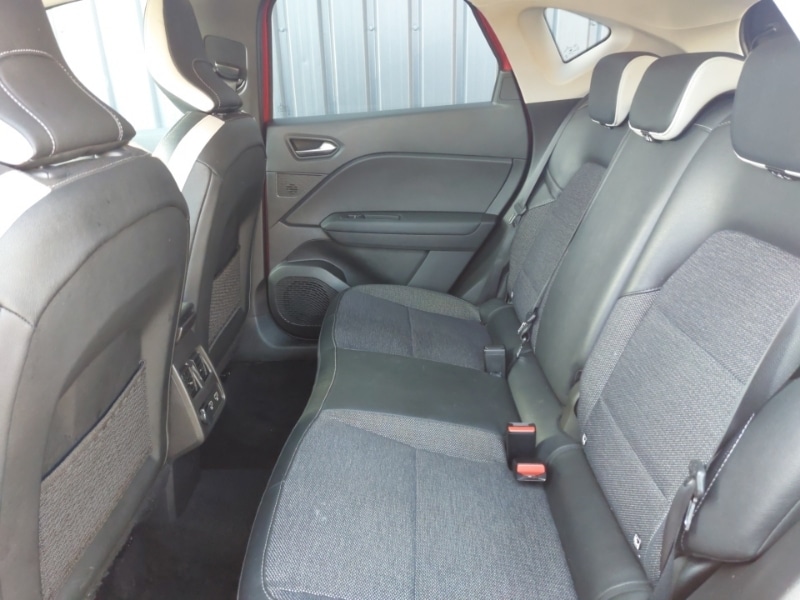 Used Renault Captur 2023 for sale - 77947549: Photo 6