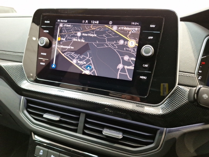 Used Volkswagen T-Cross 2024 for sale - 76560339: Photo 11