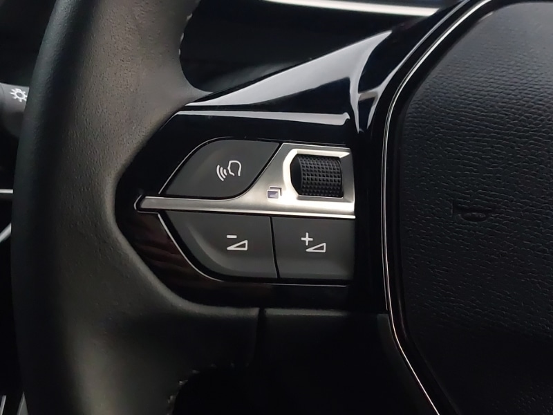 Used Peugeot 208 2023 for sale - 77008697: Photo 19