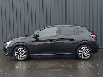 Used Peugeot 208 2023 for sale - 77008697: Photo