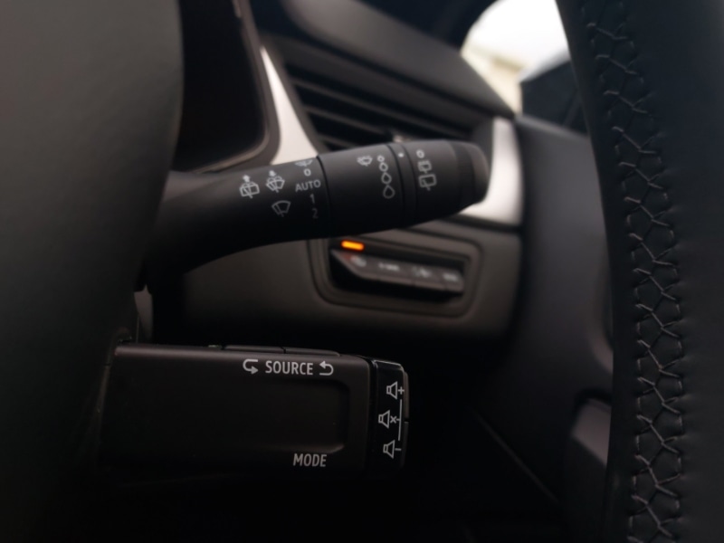 Used Renault Captur 2025 for sale - 76414471: Photo 19