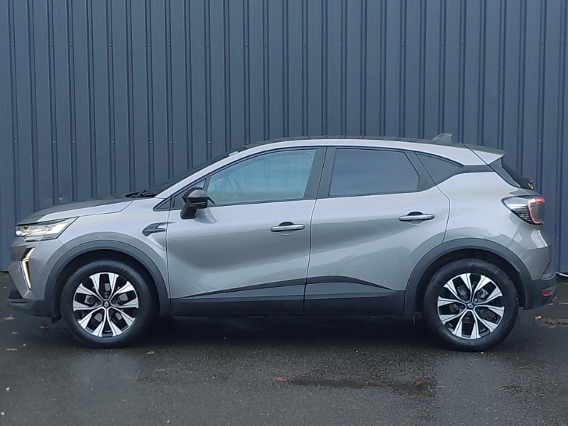 Used Renault Captur 2025 for sale - 76414471: Photo 4