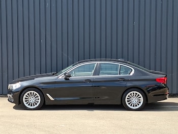 Used BMW 5 Series 2018 for sale - 78957401: Photo