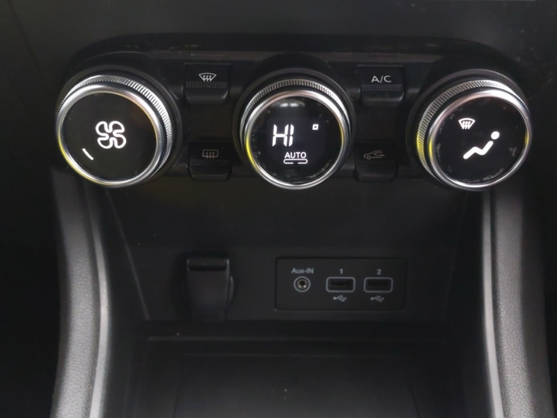 Used Renault Captur 2020 for sale - 76325783: Photo 15