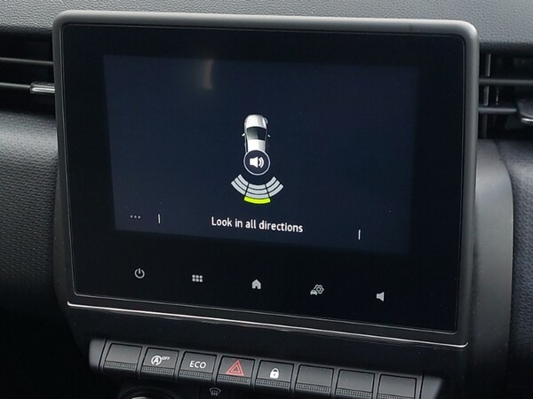Used Renault Clio 2021 for sale - 76233505: Photo 11