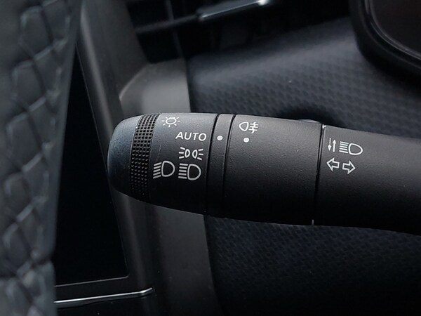 Used Renault Clio 2021 for sale - 76233505: Photo 19