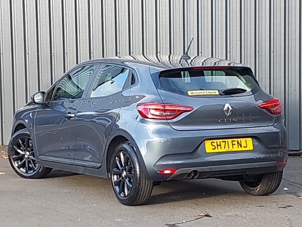 Used Renault Clio 2021 for sale - 76233505: Photo 3