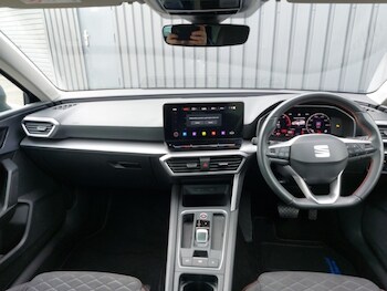 Used SEAT Leon 2023 for sale - 77556249: Photo