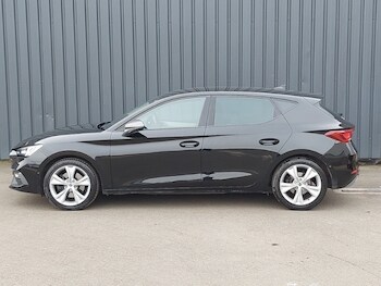 Used SEAT Leon 2023 for sale - 77556249: Photo