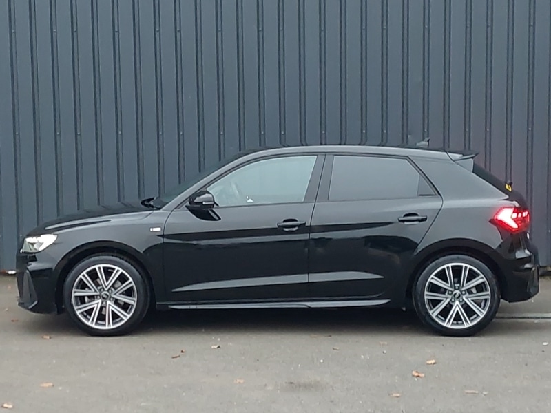 Used Audi A1 2023 for sale - 76289255: Photo 4