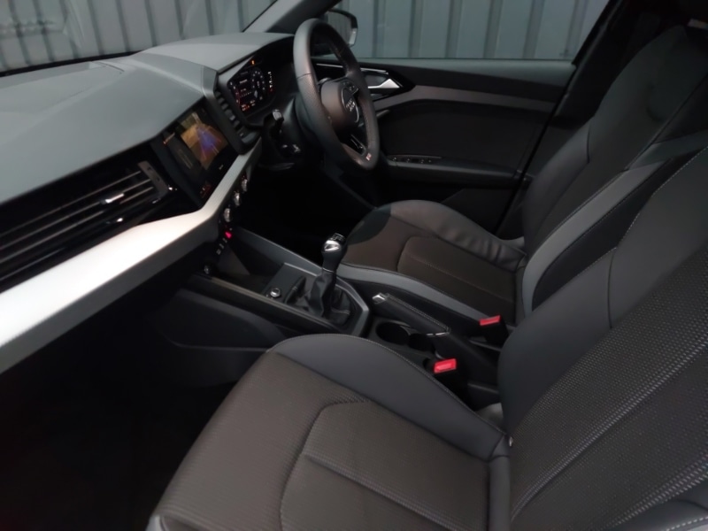 Used Audi A1 2023 for sale - 76289255: Photo 5