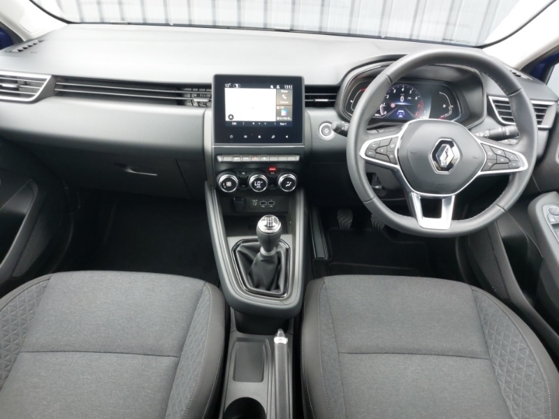 Used Renault Clio 2023 for sale - 78164408: Photo 2