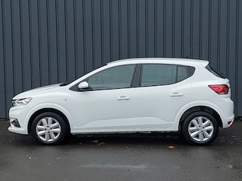Used Dacia Sandero 2022 for sale - 76456163: Photo