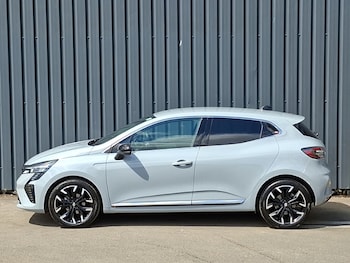 Used Renault Clio 2025 for sale - 79153272: Photo