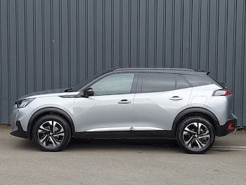Used Peugeot 2008 2023 for sale - 78987611: Photo