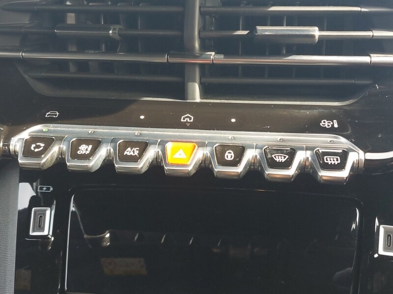 Used Peugeot 2008 2025 for sale - 78156098: Photo 15