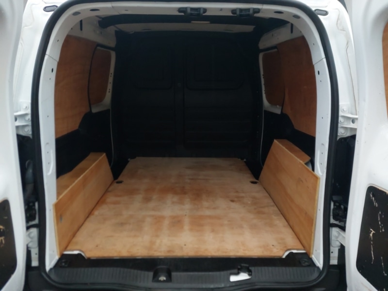 Used Renault Kangoo 2024 for sale - 77223450: Photo 8