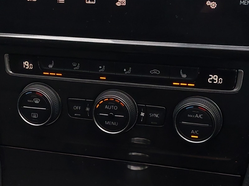 Used Volkswagen Golf 2020 for sale - 77385687: Photo 14