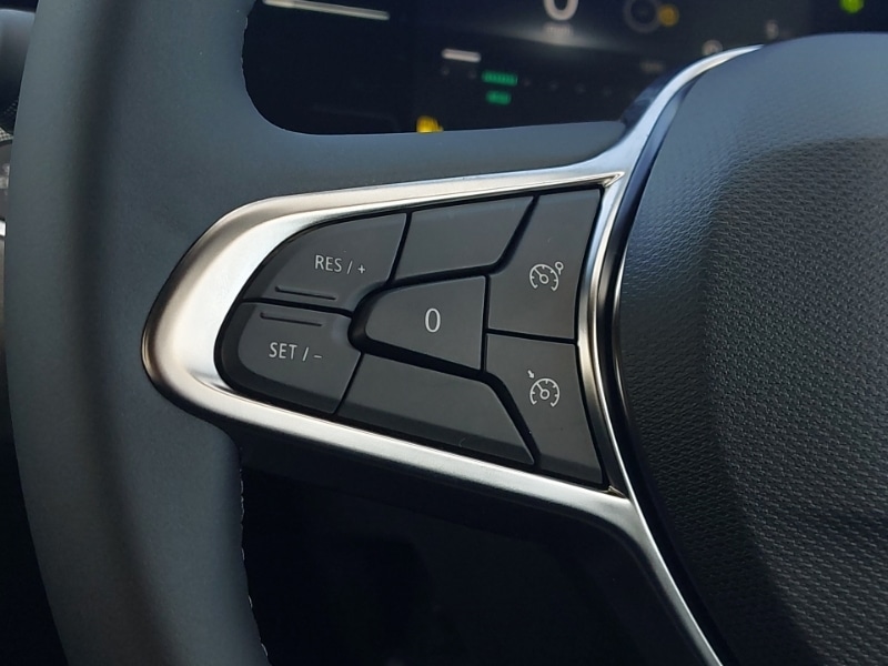 Used Renault Clio 2025 for sale - 76920231: Photo 15