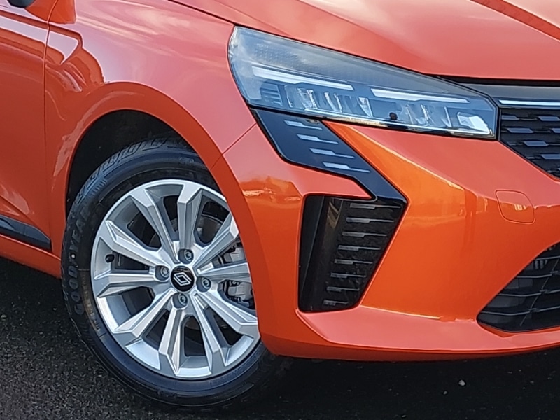 Used Renault Clio 2025 for sale - 76920231: Photo 9