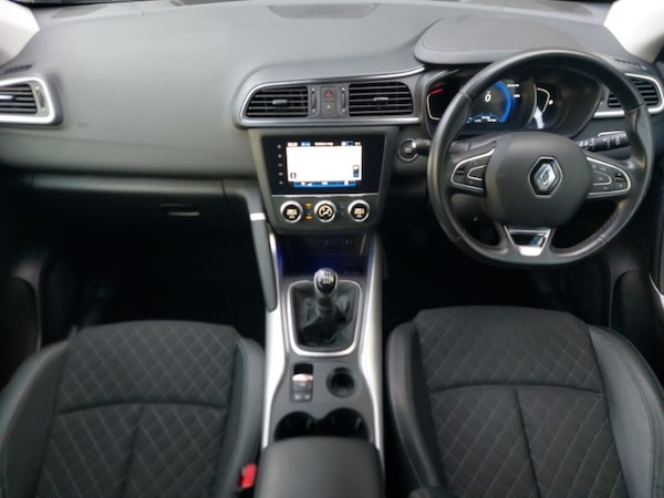 Used Renault Kadjar 2021 for sale - 76195769: Photo 2