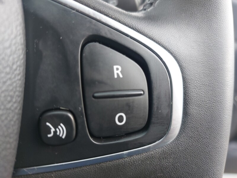 Used Renault Clio 2019 for sale - 77556239: Photo 17