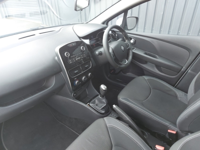 Used Renault Clio 2019 for sale - 77556239: Photo 5