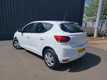 Used Dacia Sandero 2023 for sale - 79489581: Photo