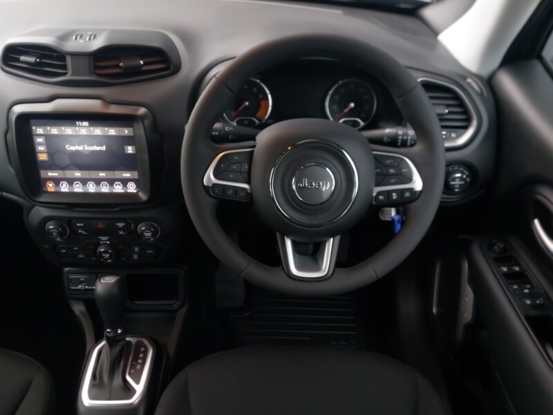 Used Jeep Renegade 2023 for sale - 77466872: Photo 7