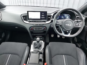 Used Kia XCeed 2023 for sale - 78238563: Photo
