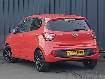 Used Hyundai i10 2019 for sale - 76628879: Photo