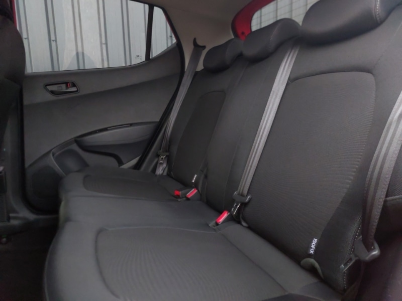 Used Hyundai i10 2019 for sale - 76628879: Photo 6