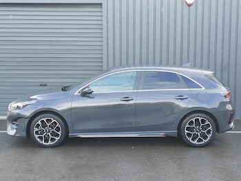Used Kia Ceed 2024 for sale - 75921381: Photo